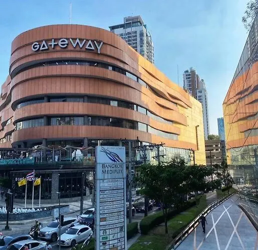 Sukhumvit 40 Two Bath Two Bedroom Two Balcony Apartamento Banguecoque