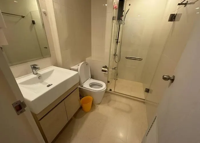 Apartamento Sukhumvit 40 Two Bath Two Bedroom Two Balcony Banguecoque